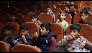 استقبال گسترده دانش‌آموزان سنندجی از اکران انیمیشن‌های ایرانی در سنندج