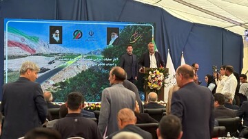 کلنگ‌زنی پروژه ۲ همتی اتصال یاسوج به آزادراه اصفهان-شیراز