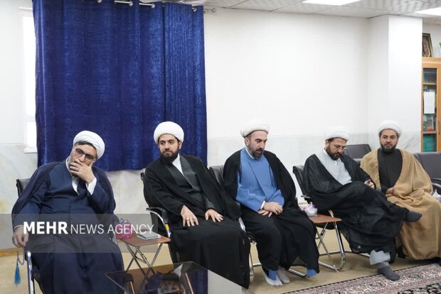 دیدار معاون فرهنگی سازمان تبلیغات اسلامی با نماینده ولی‌فقیه در لرستان