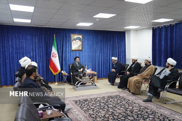دیدار معاون فرهنگی سازمان تبلیغات اسلامی با نماینده ولی‌فقیه در لرستان
