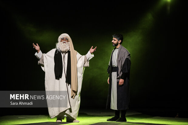 نمایش آیینی «نگین شکسته» در مشهد