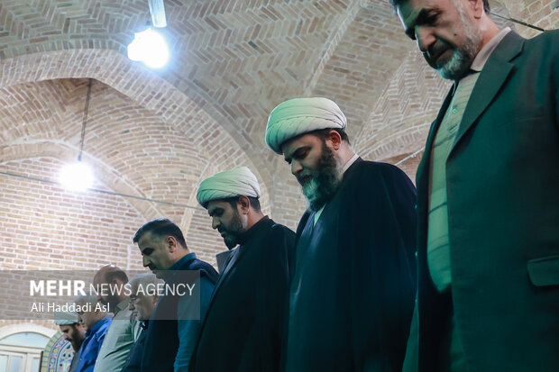 بازدید و زیارت رئیس سازمان تبلیغات اسلامی از امام زاده یحیی (ع) تهران