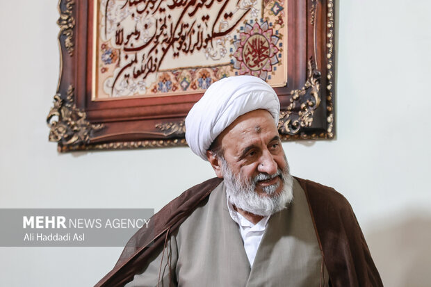 بازدید و زیارت رئیس سازمان تبلیغات اسلامی از امام زاده یحیی (ع) تهران