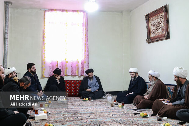 بازدید و زیارت رئیس سازمان تبلیغات اسلامی از امام زاده یحیی (ع) تهران