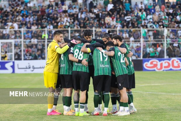 لیگ برتر فوتبال - خیبر خرم‌آباد و تراکتور تبریز