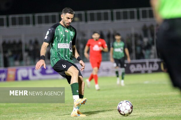 لیگ برتر فوتبال - خیبر خرم‌آباد و تراکتور تبریز