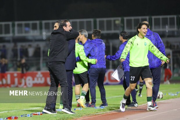 لیگ برتر فوتبال - خیبر خرم‌آباد و تراکتور تبریز