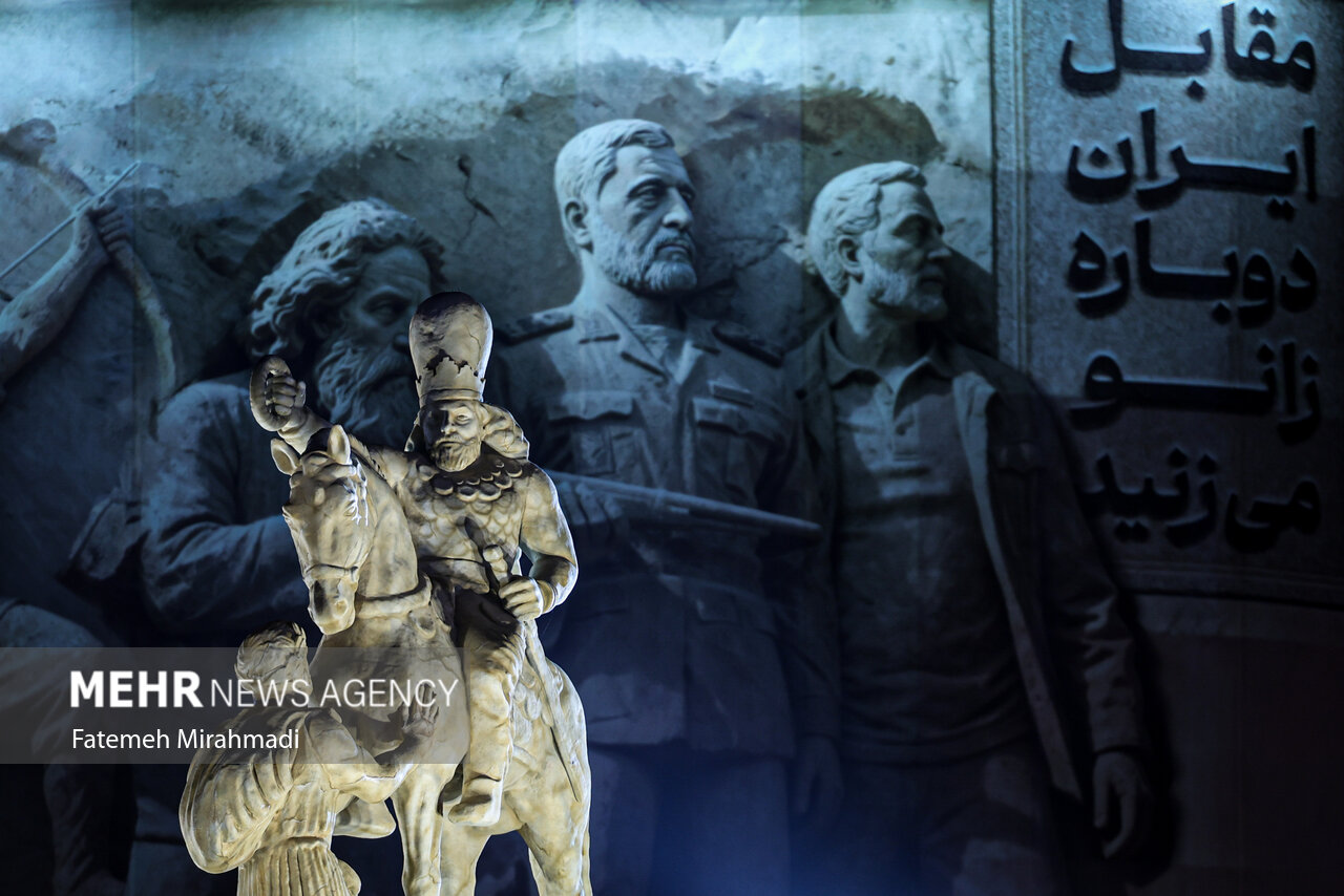 پویش «دوباره در برابر ایران زانو می‌زنید»؛ بازخوانی تاریخ و انسجام ملی