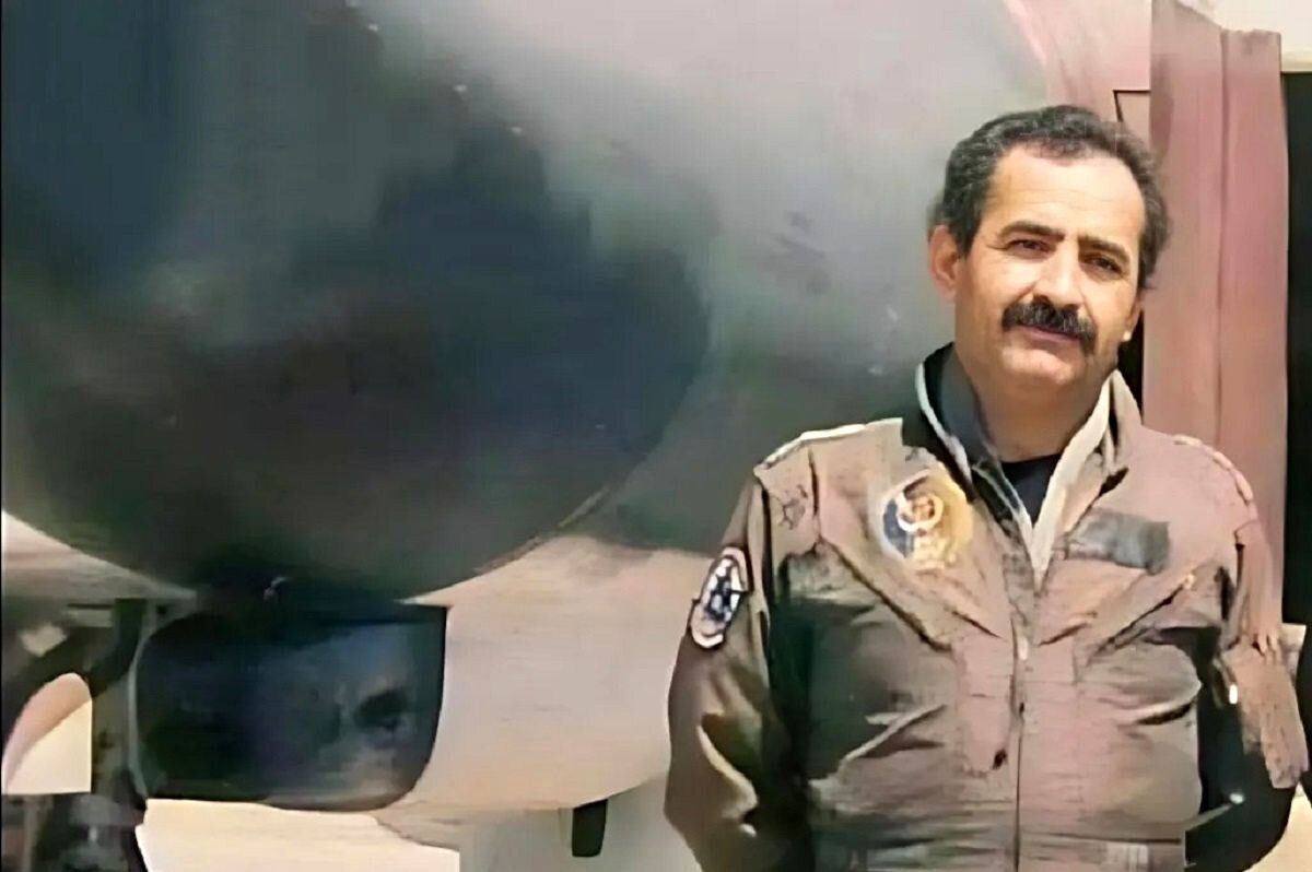 اسكندري،عمليات،شهيد،هوايي،عراق،خلبانان،نيروي،بغداد،جنگ،قرار، ...