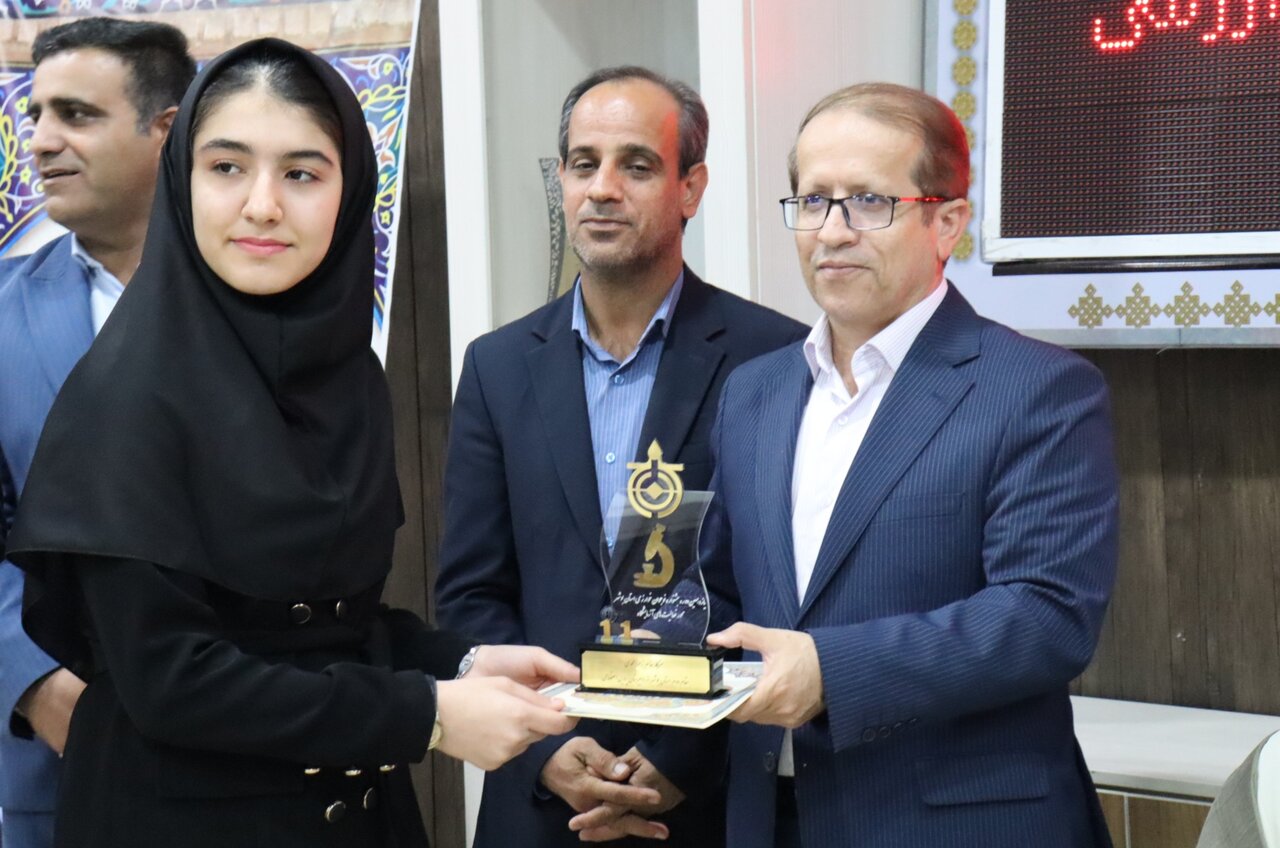 فرماندار دیر: آموزش و پرورش شهرستان حمایت شود فرماندار دیر: آموزش و پرورش شهرستان حمایت شود
