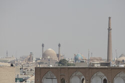 وضعیت هوای اصفهان و ۲ شهر مجاور قرمز است