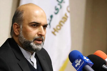 هنرمندان، سرمایه‌های معنوی کشورند / اجرای ۴۰ طرح حمایتی در مرکزی