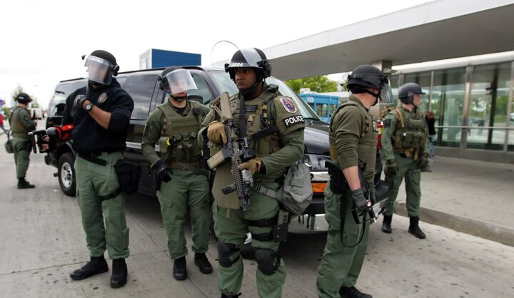 US border patrol officers attacked in Chicago