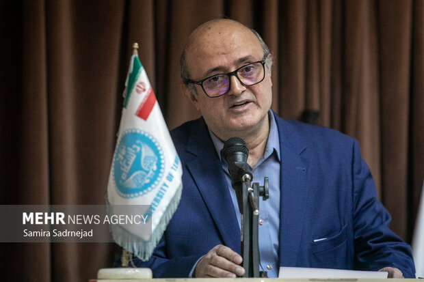 نشست بزرگداشت علامه اقبال