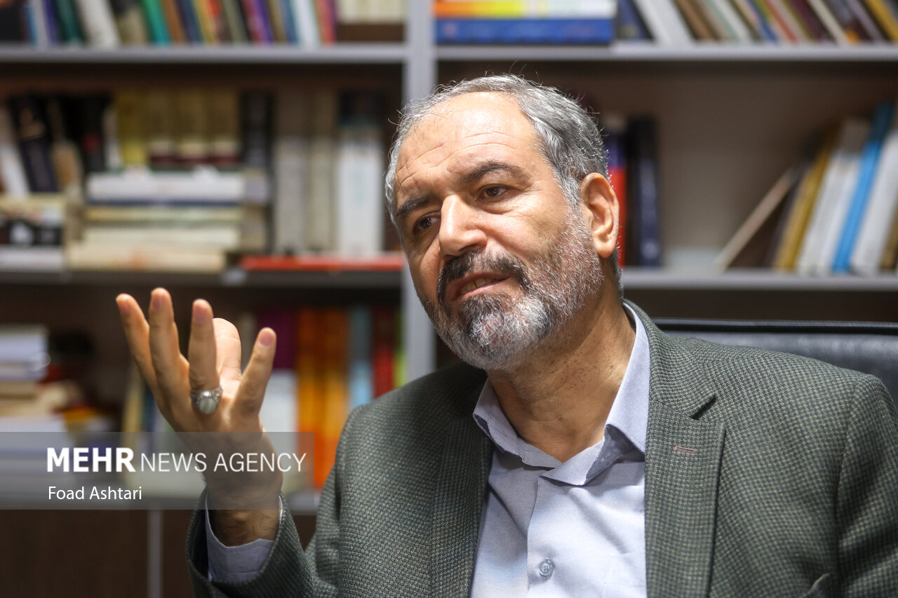 كردستان،داستان،رمان،كتاب،ايراني،بلوط،عرفان،ماه،ادبيات،حماسه، ...