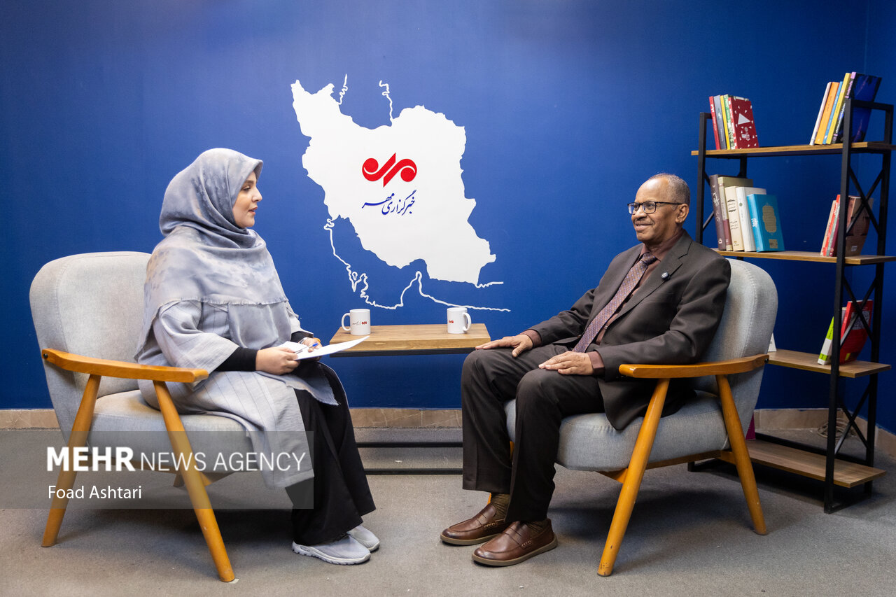 حضور السفير السوداني في وكالة مهر للأنباء