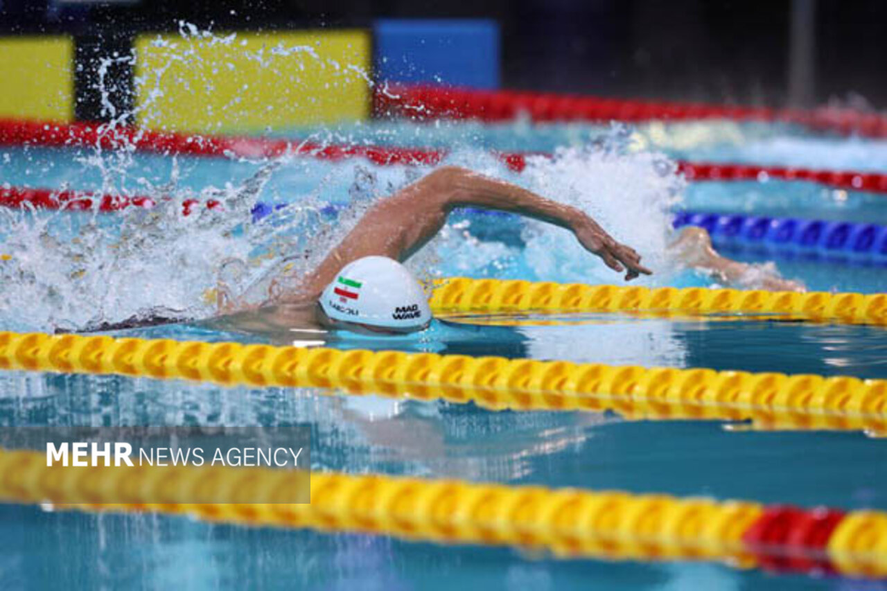 اولین طلای کاروان ورزش ایران از آب بیرون آمد/ سامیار عبدلی قهرمان شد