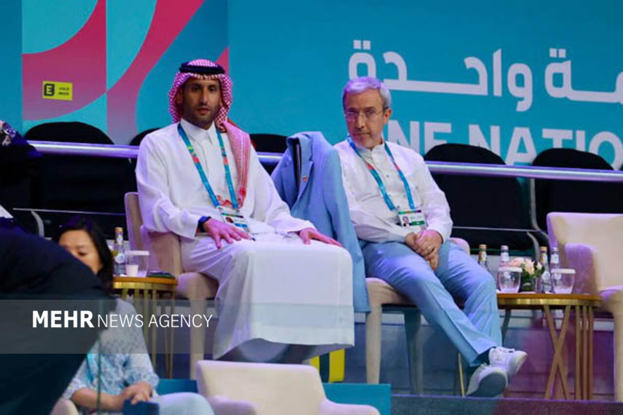 به انتظار وزیر برای ۲ طلا پاسخ دادیم/ در ناگویا بهتر از برنز نمی‌گیریم