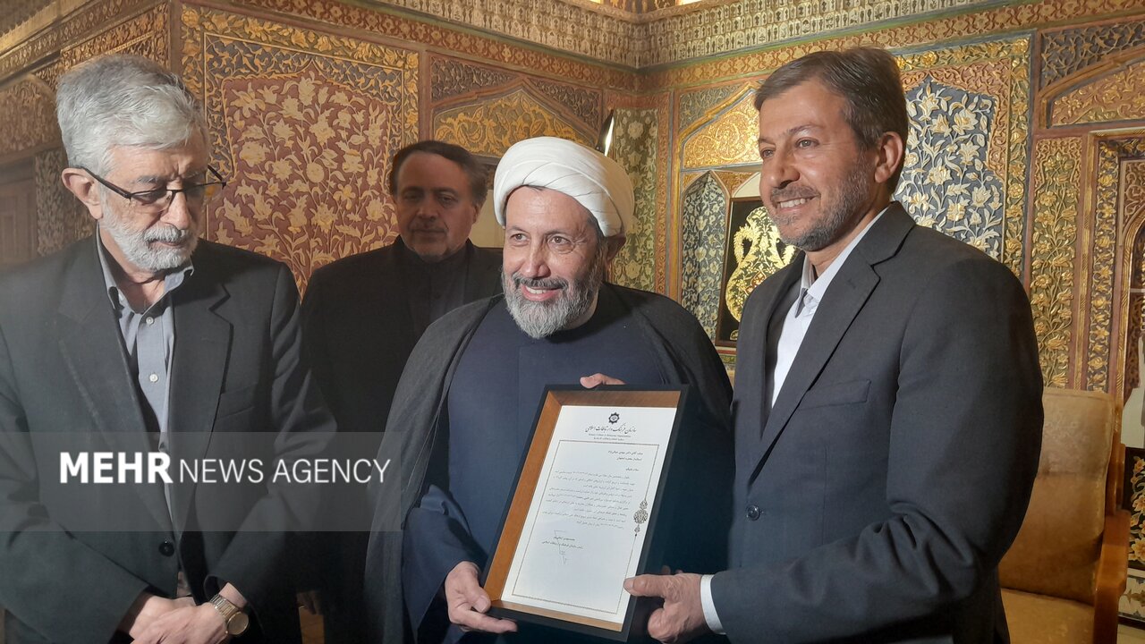 هیئت فرهنگی کویت با استاندار اصفهان دیدار کردند