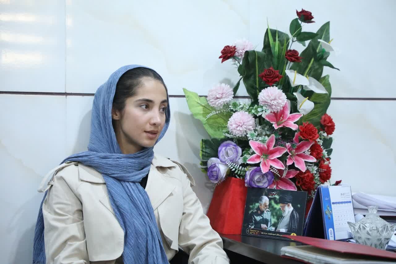 تقدیر مجمع خیرین ورزشی همدان از کیمیا زارعی قهرمان پرافتخار روئینگ