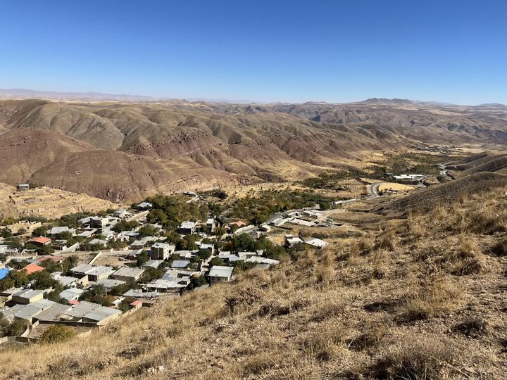 دژمنده؛ شهر زیرزمینی خوئین در آستانه تخریب