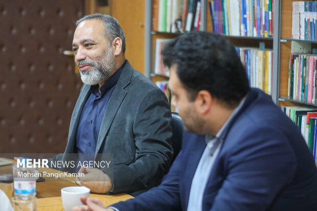 حضور سخنگو سپاه پاسداران انقلاب اسلامی در گروه رسانه‌ای مهر