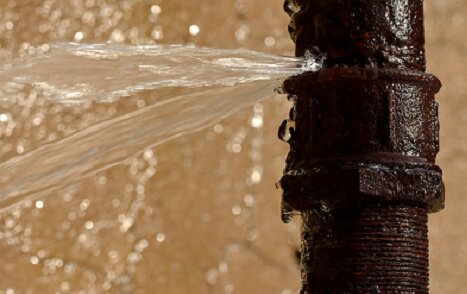 عادت‌های غلط خانگی برایمان چقدر آب می‌خورد؟