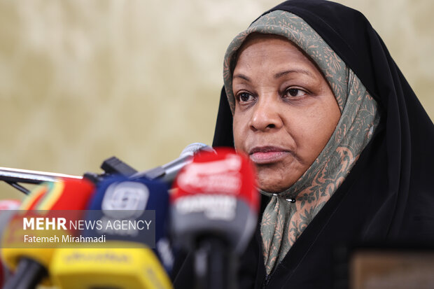 نشست خبری شانزدهمین جشنواره مردمی فیلم «عمار»