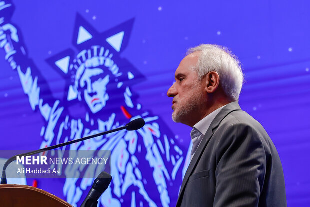 اختتامیه «همایش ما و غرب در آراء و اندیشه‌های حضرت آیت الله العظمی خامنه‌ای»