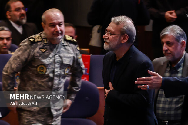 اختتامیه «همایش ما و غرب در آراء و اندیشه‌های حضرت آیت الله العظمی خامنه‌ای»