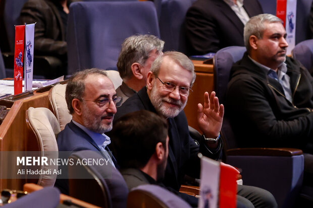 اختتامیه «همایش ما و غرب در آراء و اندیشه‌های حضرت آیت الله العظمی خامنه‌ای»