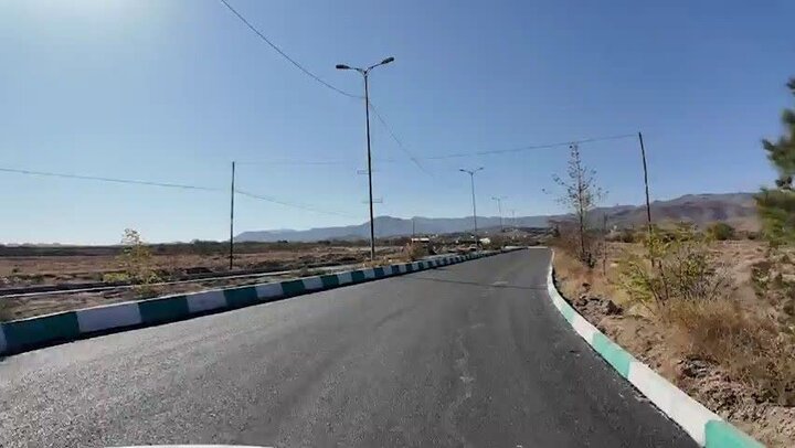 قنبریان: ۱۴ هزار مترمربع معابر روستایی بخش آسفیچ بهسازی و آسفالت شد