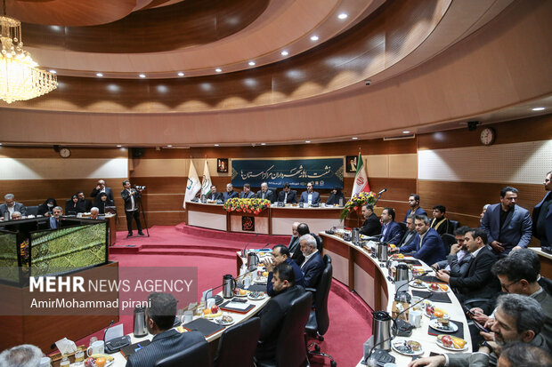 نشست شهرداران مراکز استان‌های کشور در قم