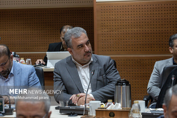 نشست شهرداران مراکز استان‌های کشور در قم