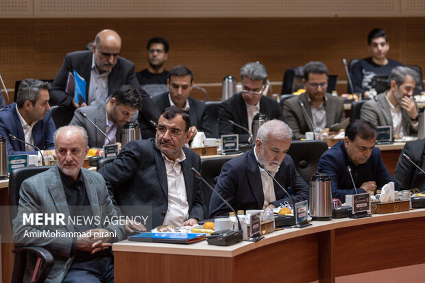 نشست شهرداران مراکز استان‌های کشور در قم