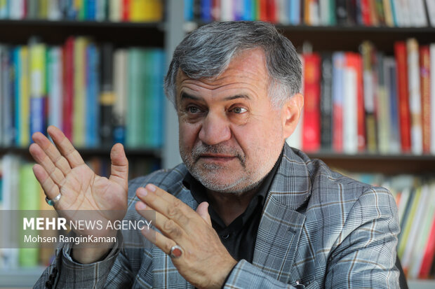 حضور دبیرکل حزب مؤتلفه اسلامی در گروه رسانه‌ای مهر