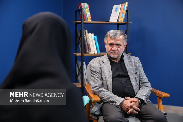 امانی: عضو گیری در حزب موتلفه مشابه حزب الله لبنان خانوادگی شده است