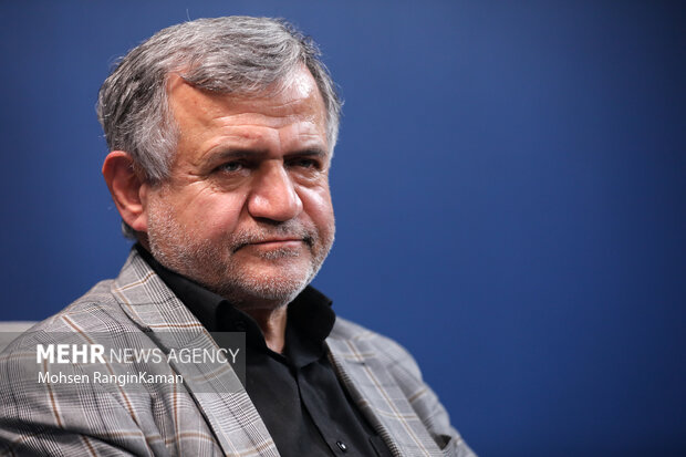 حضور دبیرکل حزب مؤتلفه اسلامی در گروه رسانه‌ای مهر