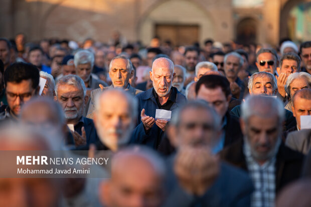 اقامه نماز طلب باران در قزوین