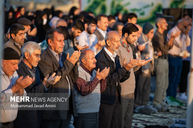 اقامه نماز طلب باران در قزوین