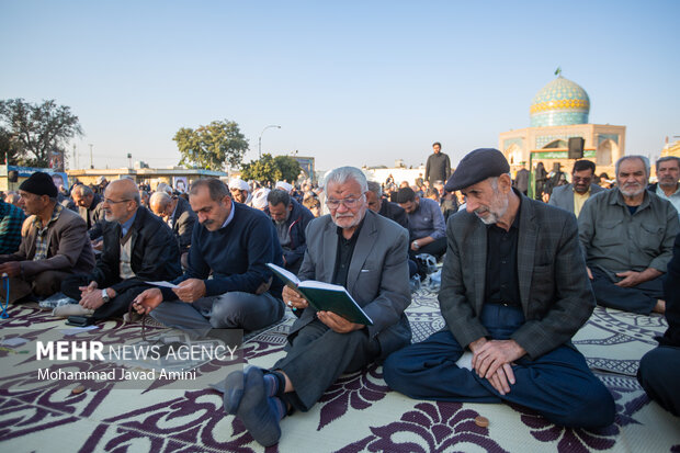 اقامه نماز طلب باران در قزوین