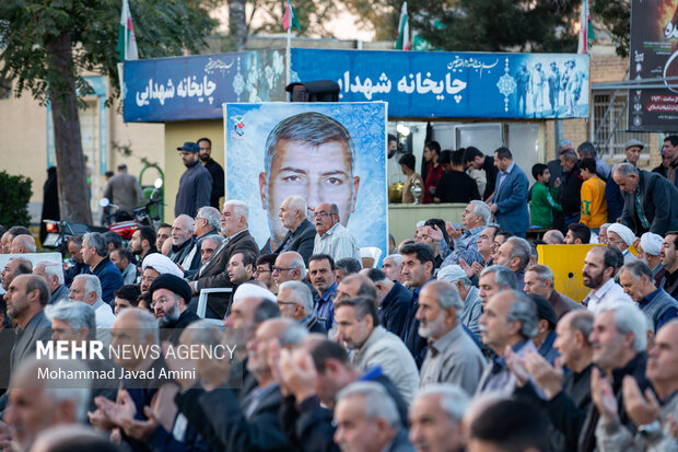 اقامه نماز طلب باران در قزوین