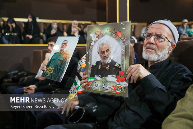 ویژه برنامه شب خاطره به مناسبت هفته هوافضا