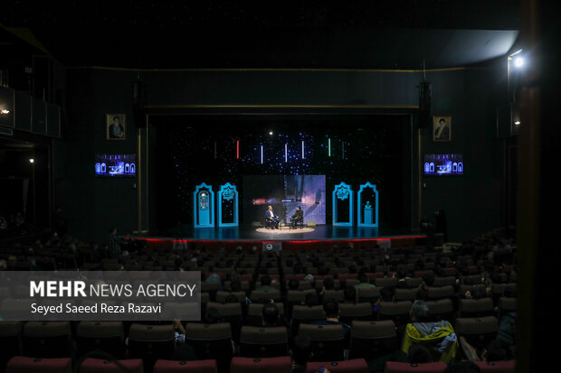 ویژه برنامه شب خاطره به مناسبت هفته هوافضا