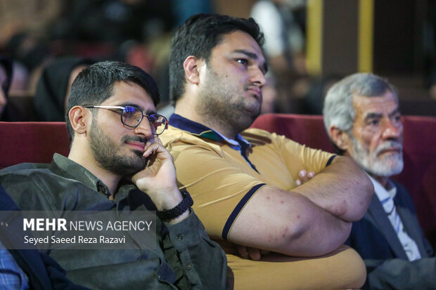 ویژه برنامه شب خاطره به مناسبت هفته هوافضا