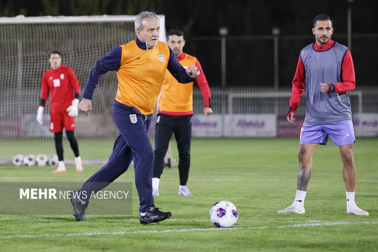 فوتبال،حضور،ملي،آغاز