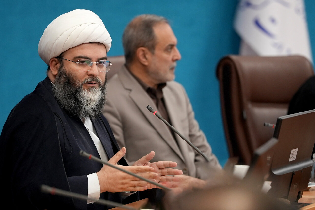 اجتماعي،مسجد،قمي،محله،ذهنيت،تبليغات،باور،تأكيد،مسائل،رئيس،سا ...