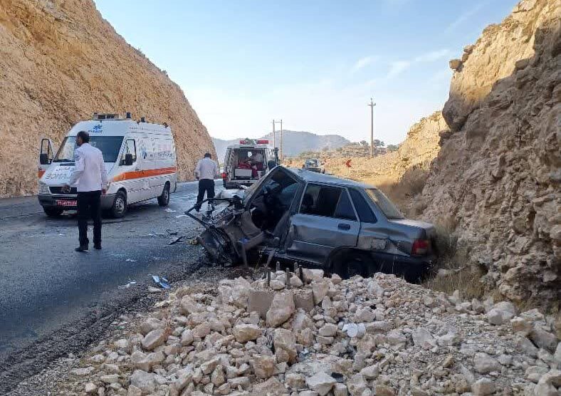 ۶ نفر در تصادف جاده کازرون به شیراز مصدوم شدند ۶ نفر در تصادف جاده کازرون به شیراز مصدوم شدند