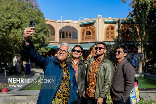 بازدید سفیر اندونزی در تهران از بازار تاریخی تبریز