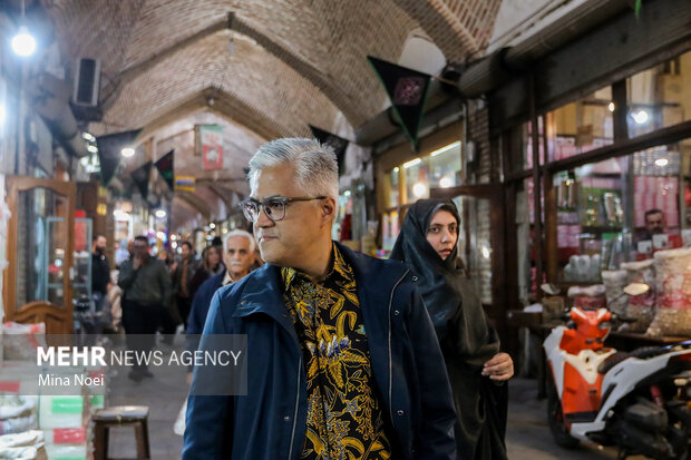 بازدید سفیر اندونزی در تهران از بازار تاریخی تبریز